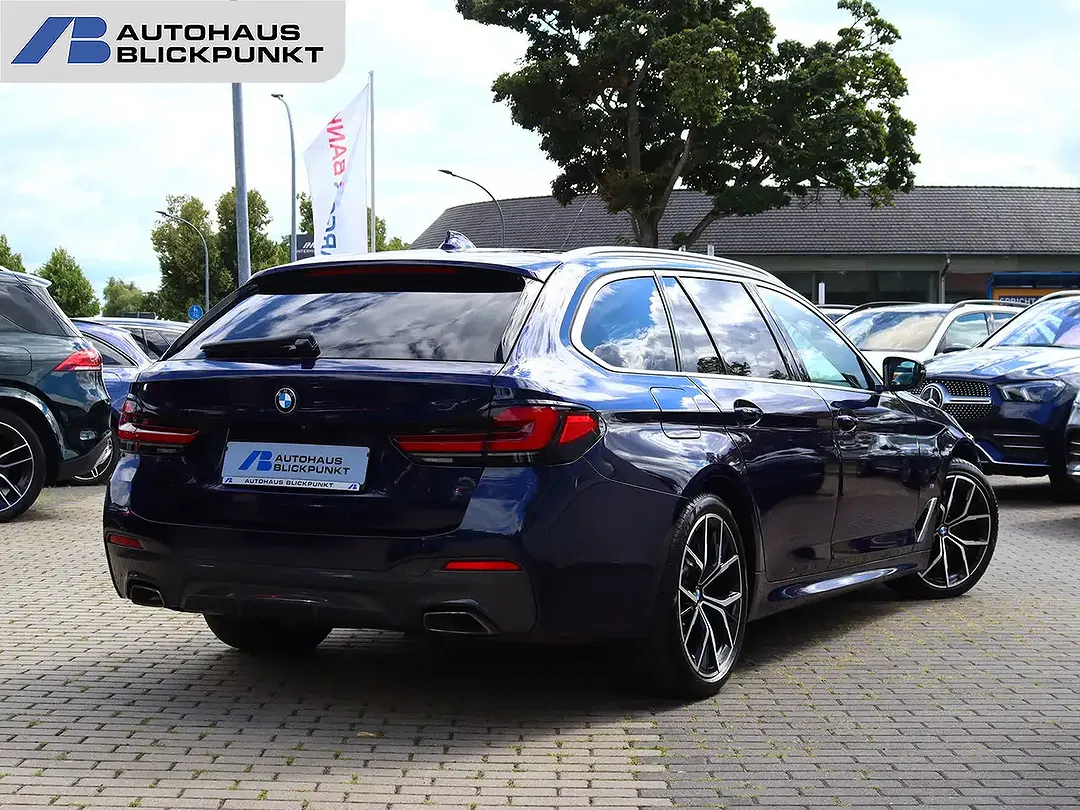 BMW 540 xDrive Touring M Sport - Thumbnail 6