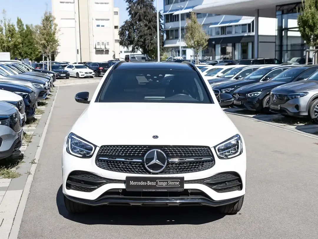 Mercedes-Benz GLC 300 4MATIC AMG Line - Thumbnail 8