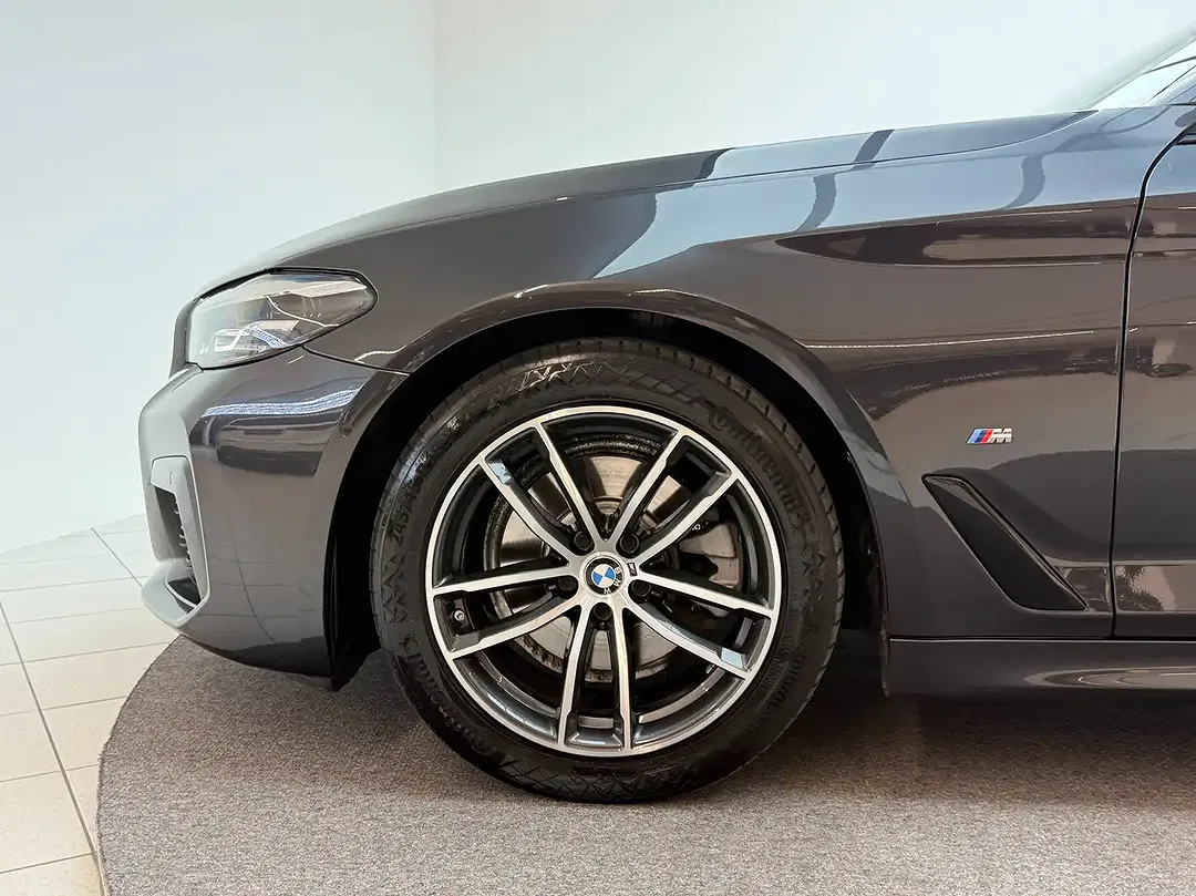 BMW 520 M Sport - Thumbnail 14