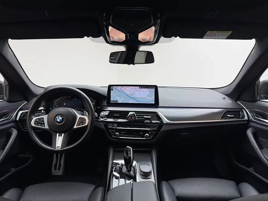 BMW 520 M Sport - Thumbnail 16