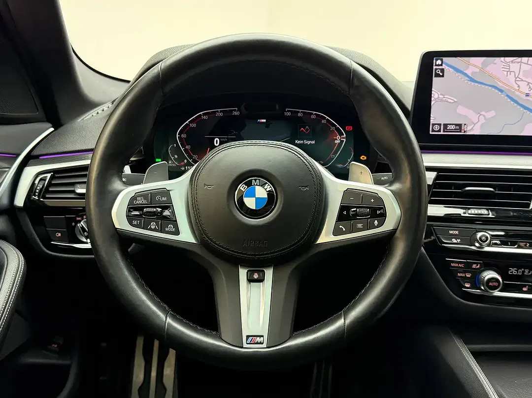 BMW 520 M Sport - Thumbnail 18