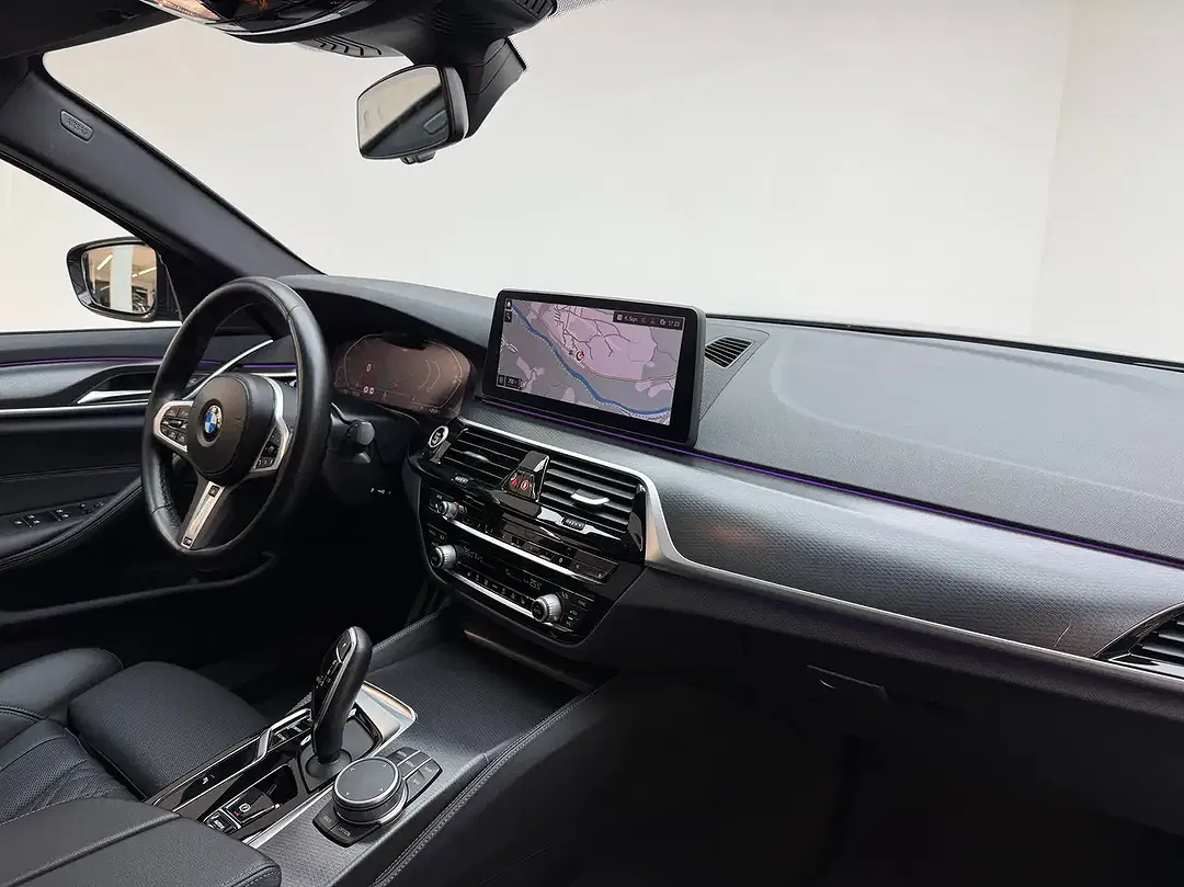 BMW 520 M Sport - Thumbnail 23