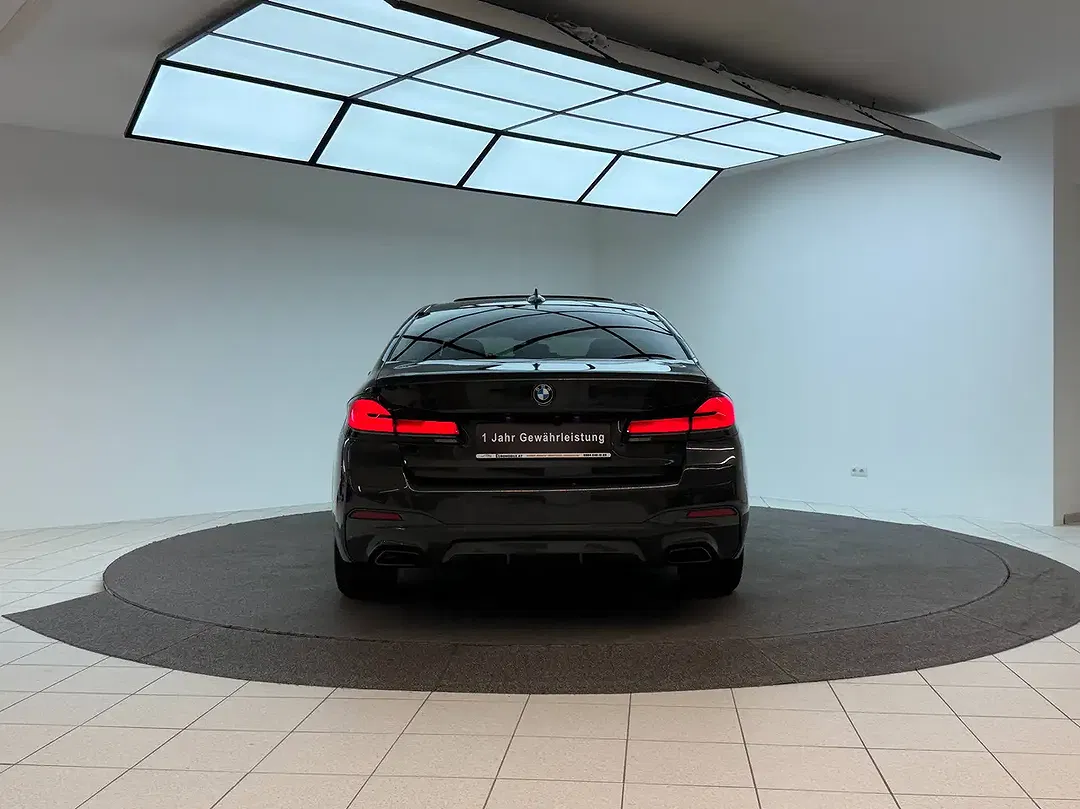 BMW 520 M Sport - Thumbnail 6