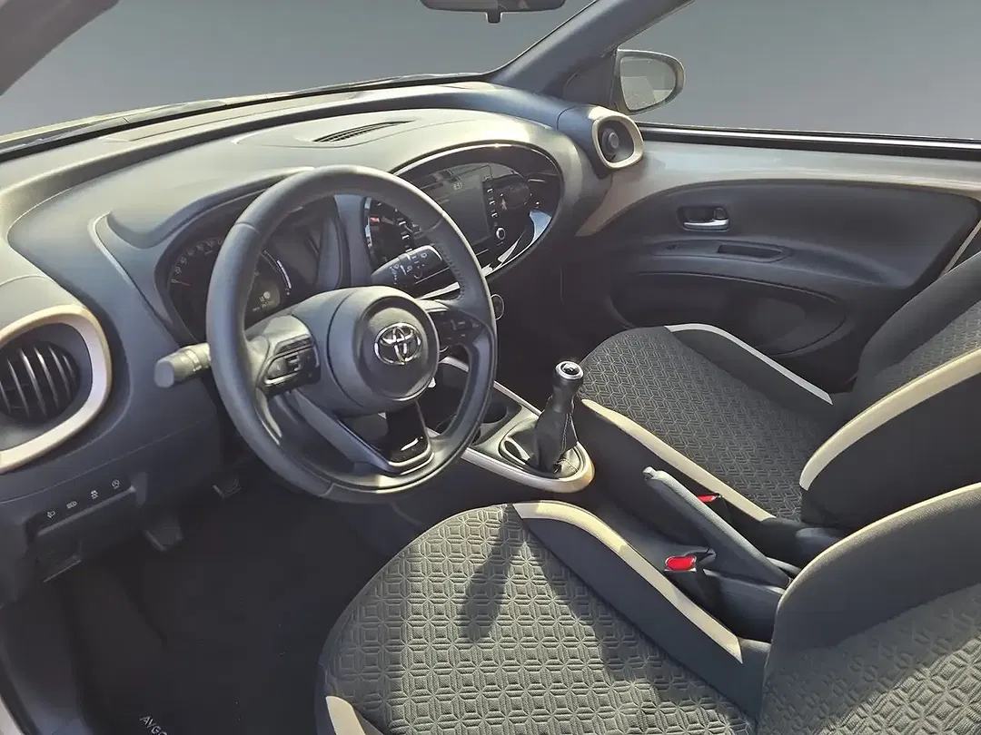 Toyota Aygo X CVT - Thumbnail 10