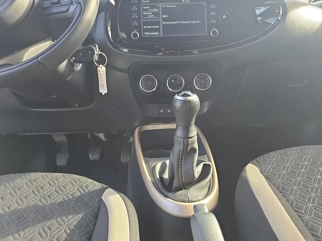 Toyota Aygo X CVT - Thumbnail 12