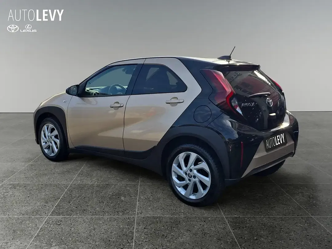 Toyota Aygo X CVT - Thumbnail 4
