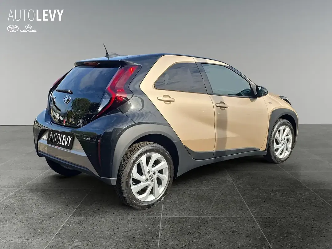 Toyota Aygo X CVT - Thumbnail 6