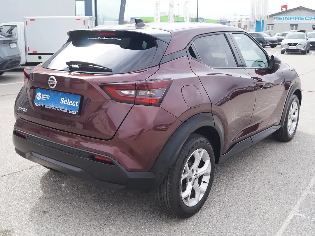 Nissan Juke N-Connecta - Thumbnail 3