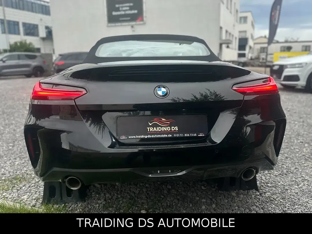BMW Z4 - Thumbnail 6