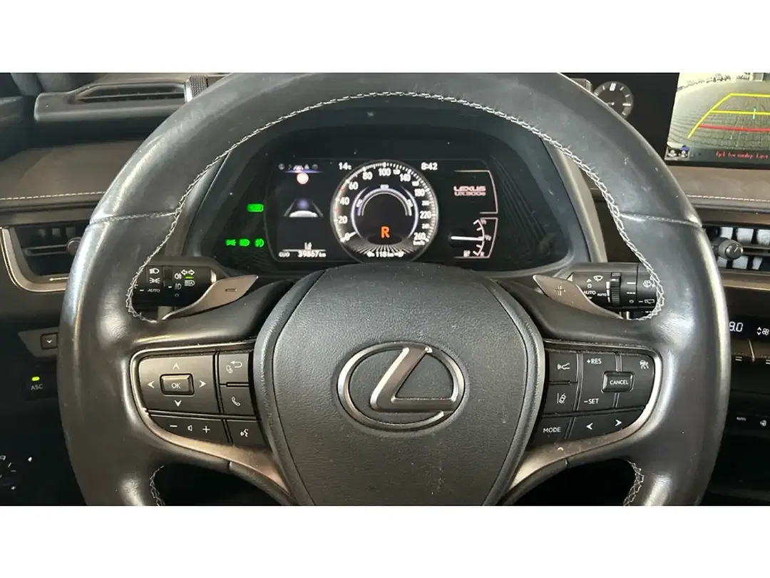 Lexus UX 300e Premium - Thumbnail 7