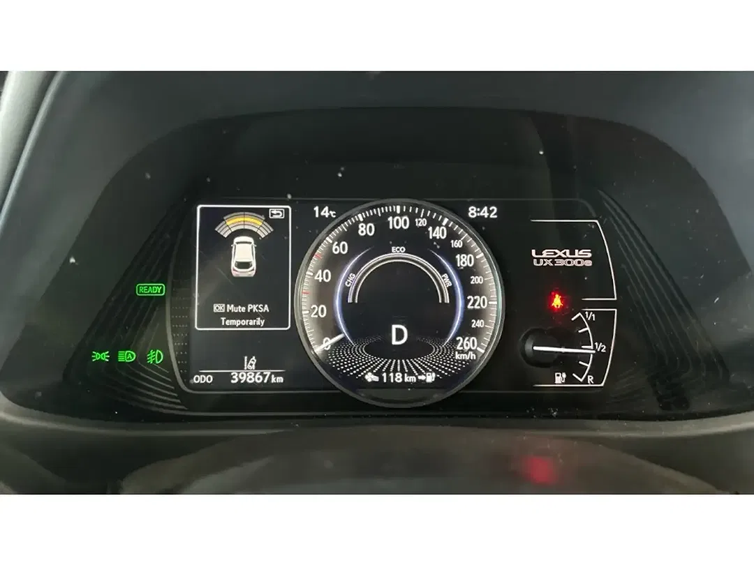 Lexus UX 300e Premium - Thumbnail 8