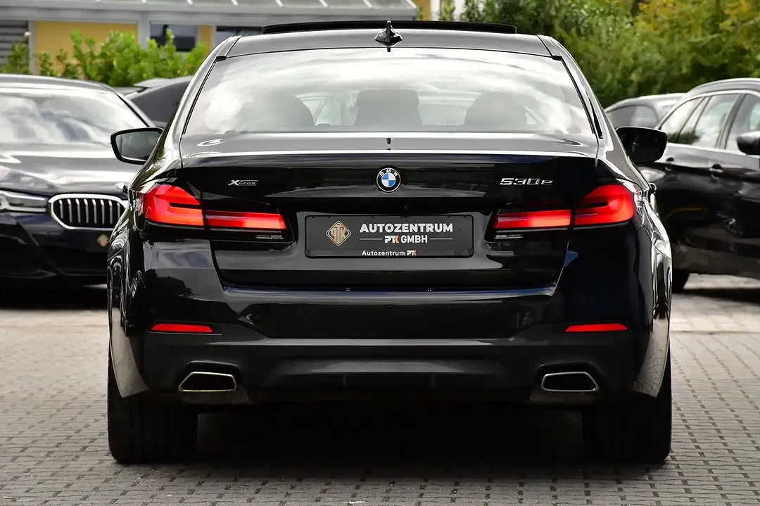 BMW 530 xDrive M Sport - Thumbnail 5