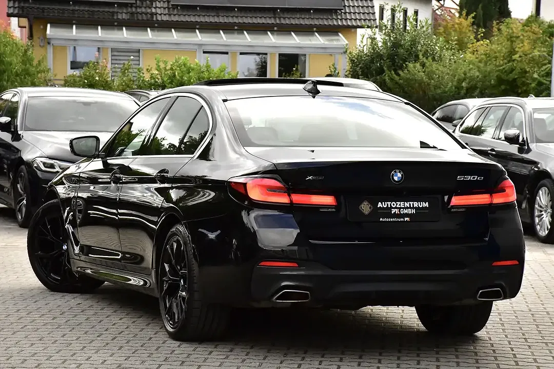 BMW 530 xDrive M Sport - Thumbnail 6