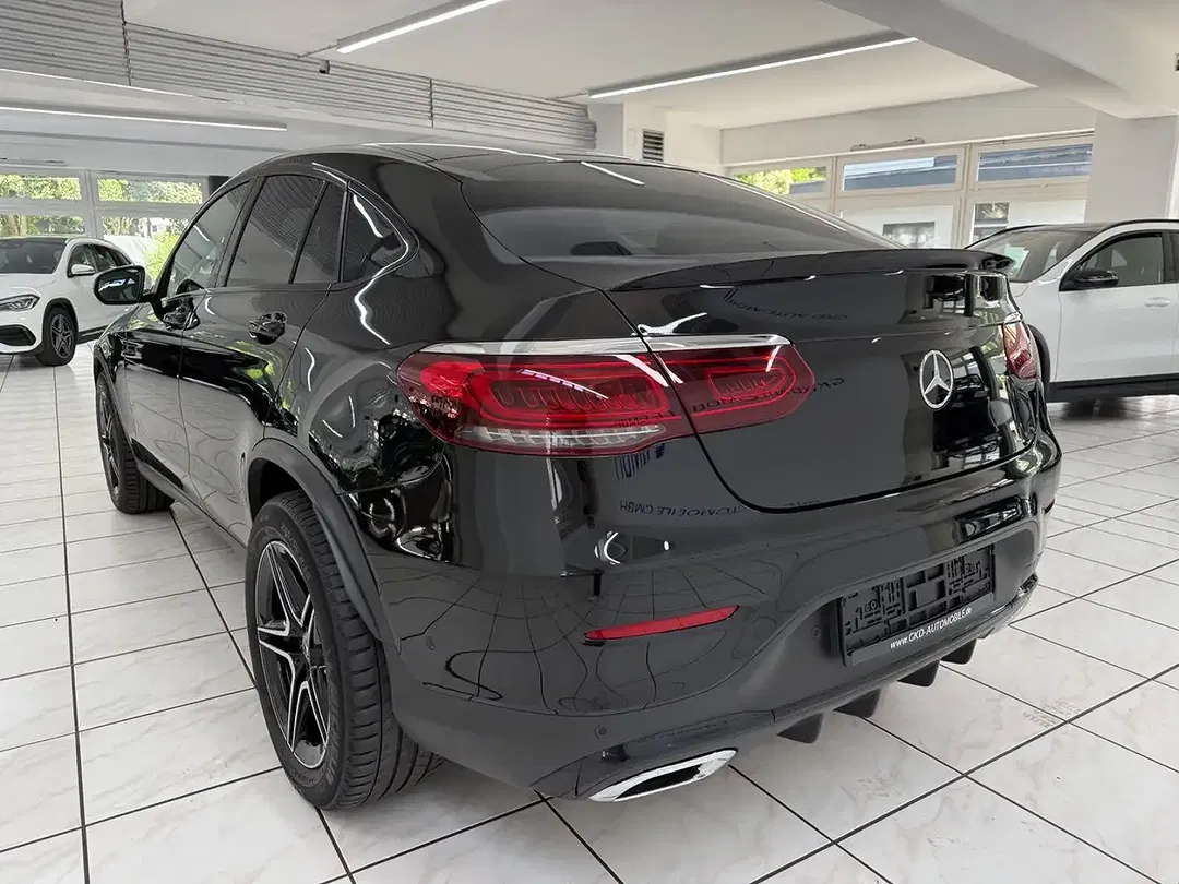 Mercedes-Benz GLC 200 4MATIC AMG Line Night - Thumbnail 3