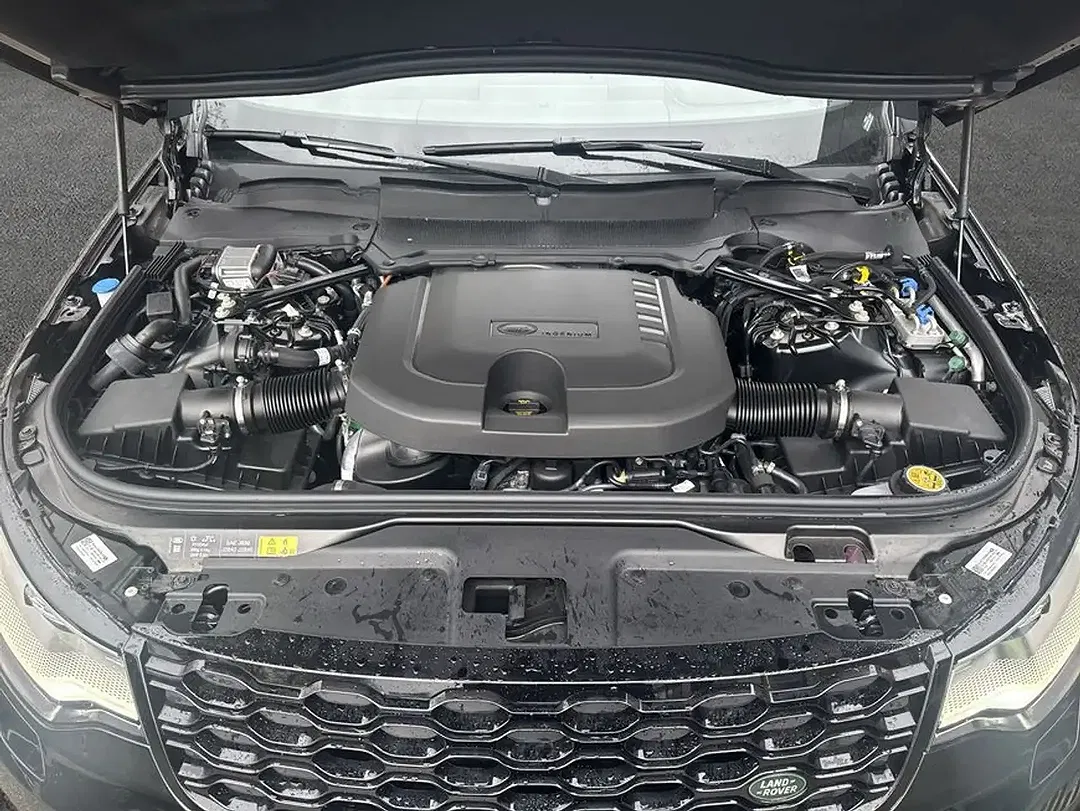 Land Rover Discovery D350 Dynamic HSE - Thumbnail 10