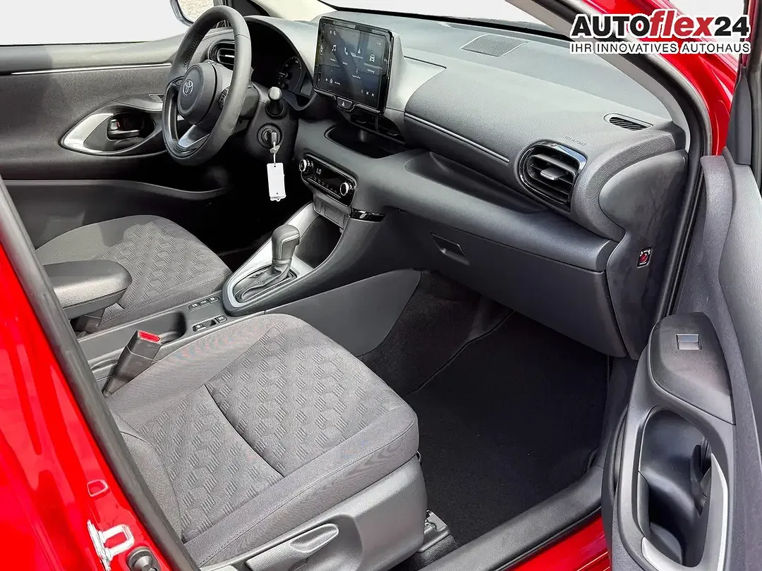 Toyota Yaris 1.5 Hybrid Comfort - Thumbnail 10