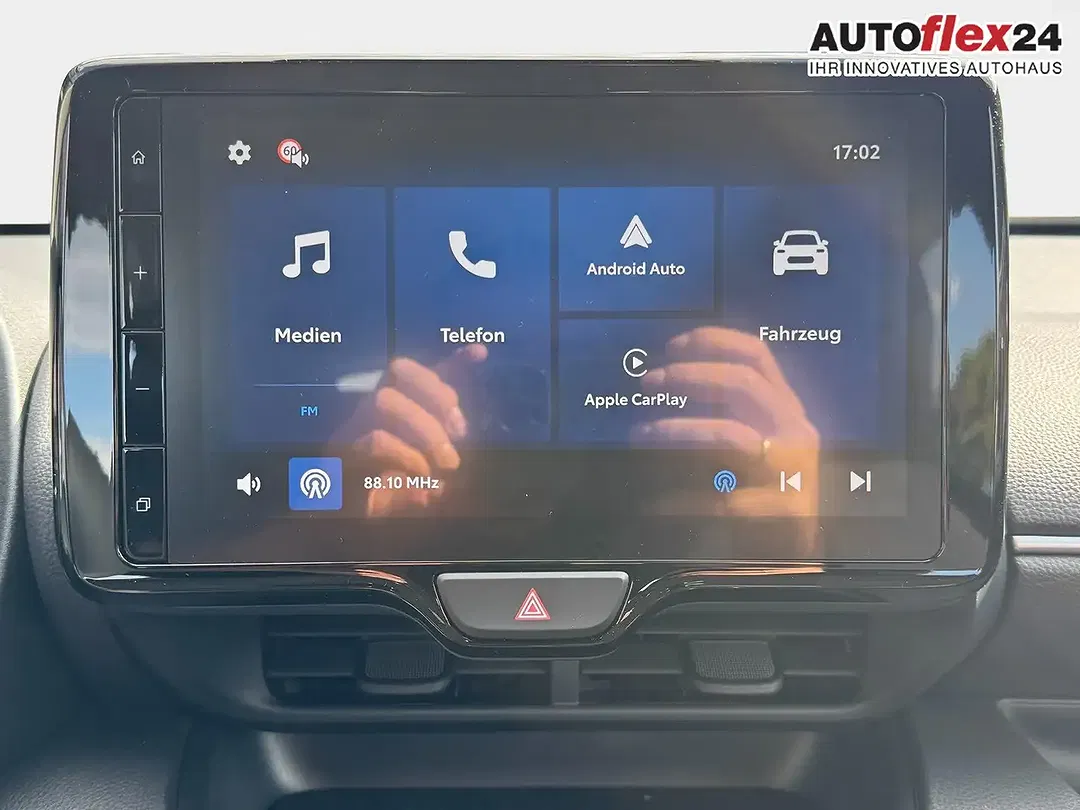 Toyota Yaris 1.5 Hybrid Comfort - Thumbnail 19