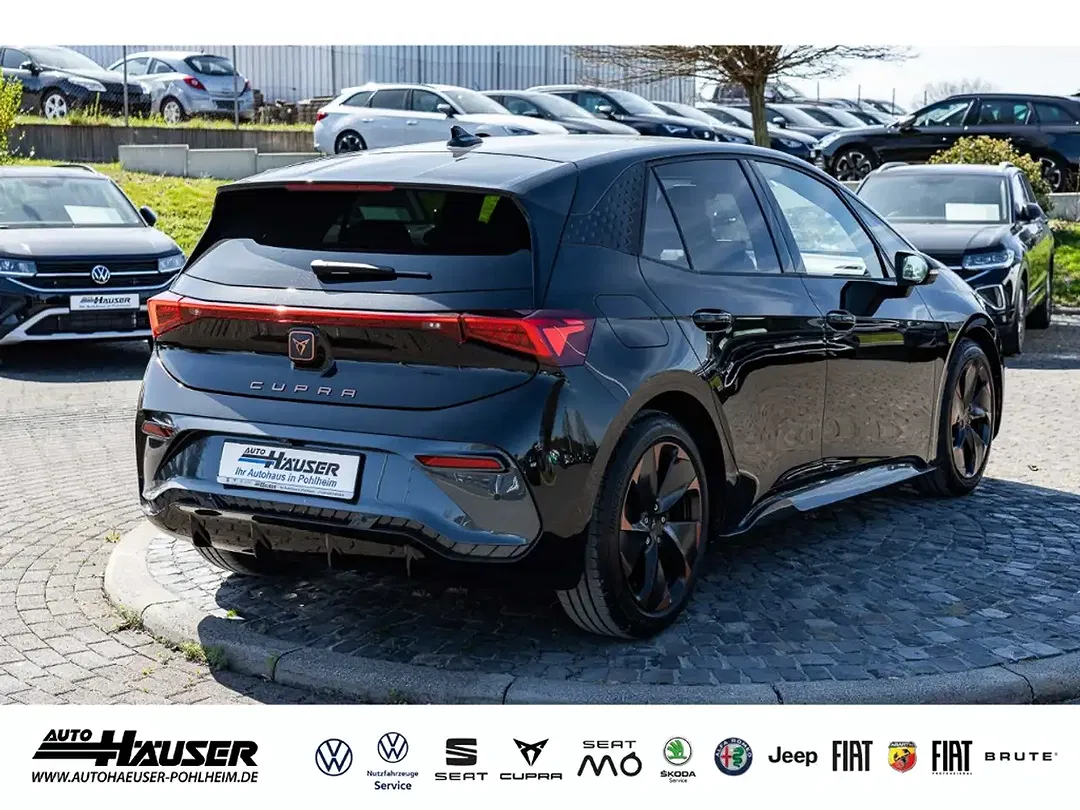 CUPRA Born Edition - Thumbnail 3