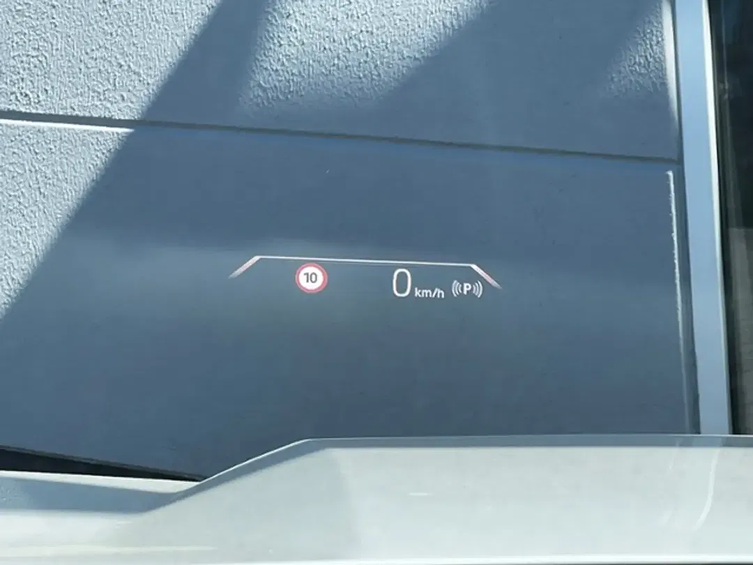 BMW X1 xDrive - Thumbnail 12