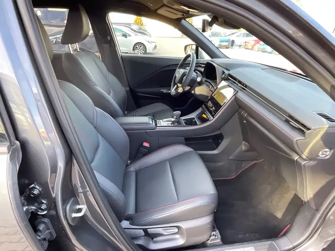 Lexus LBX 1.5 Emotion - foto 15