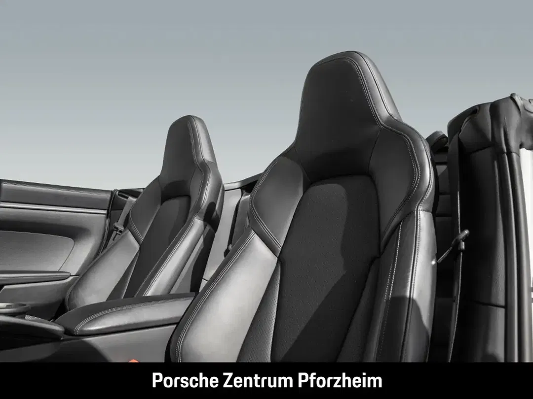 Porsche 992 Carrera S Cabriolet - Thumbnail 5