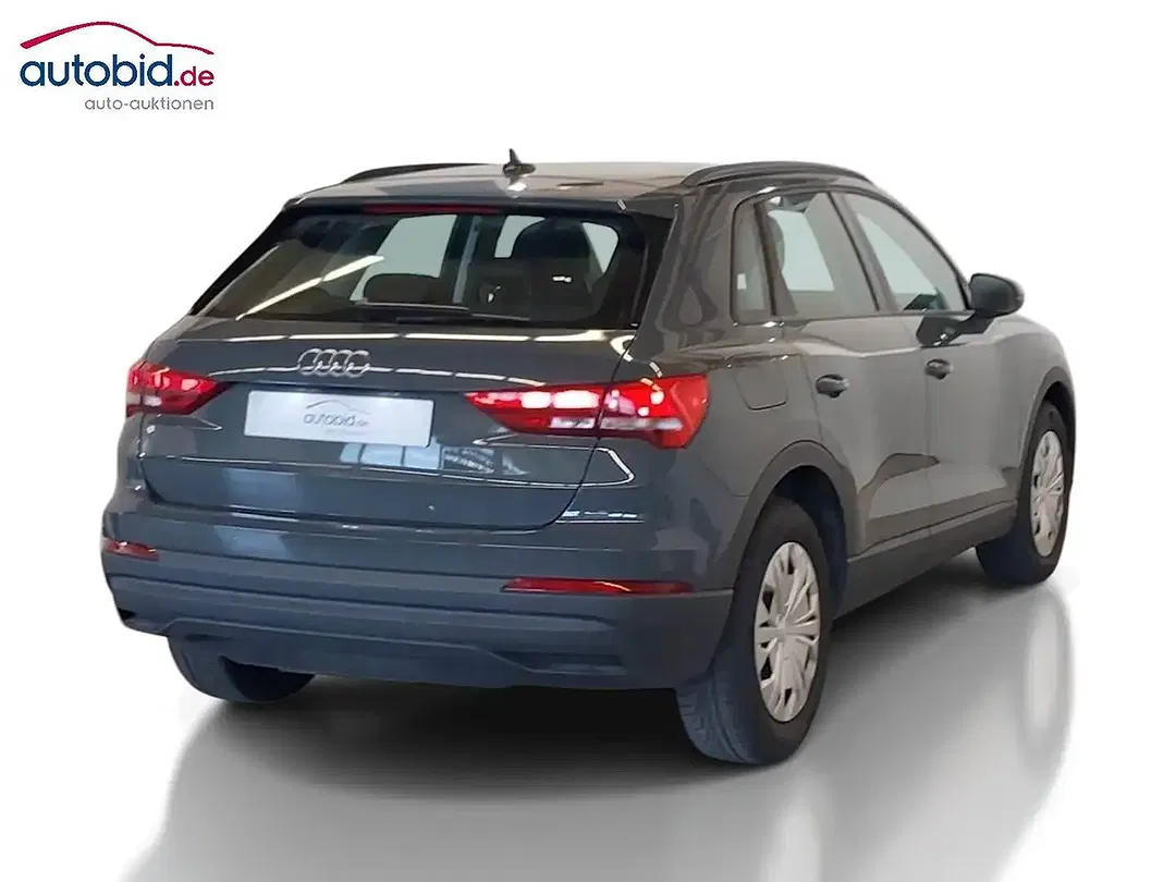 Audi Q3 35 TDI - Thumbnail 4