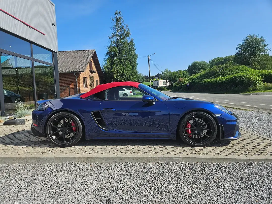 Porsche 718 Spyder PDK - Thumbnail 10