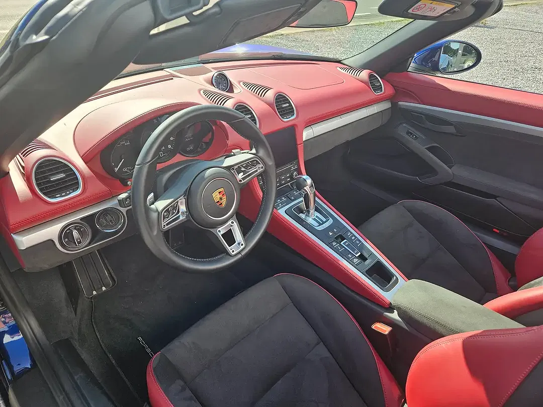 Porsche 718 Spyder PDK - Thumbnail 11