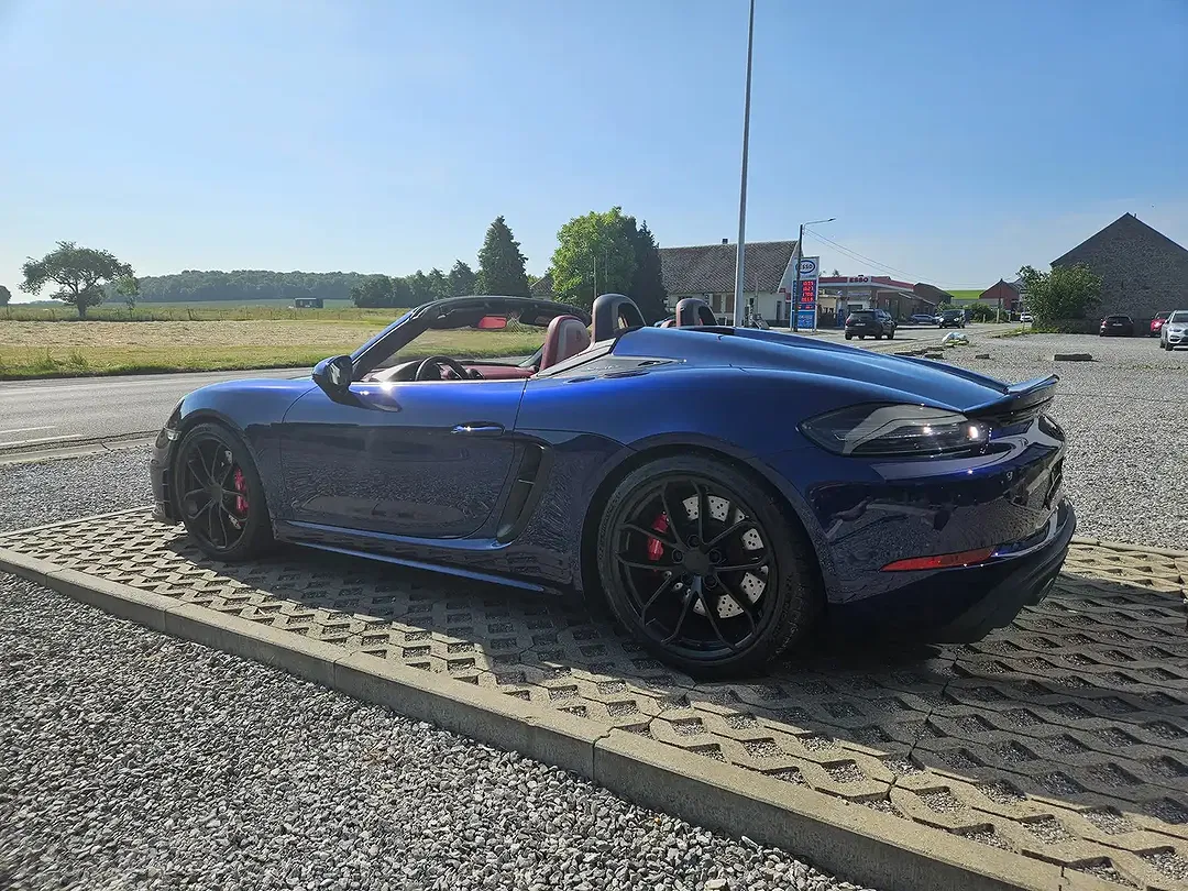 Porsche 718 Spyder PDK - Thumbnail 3