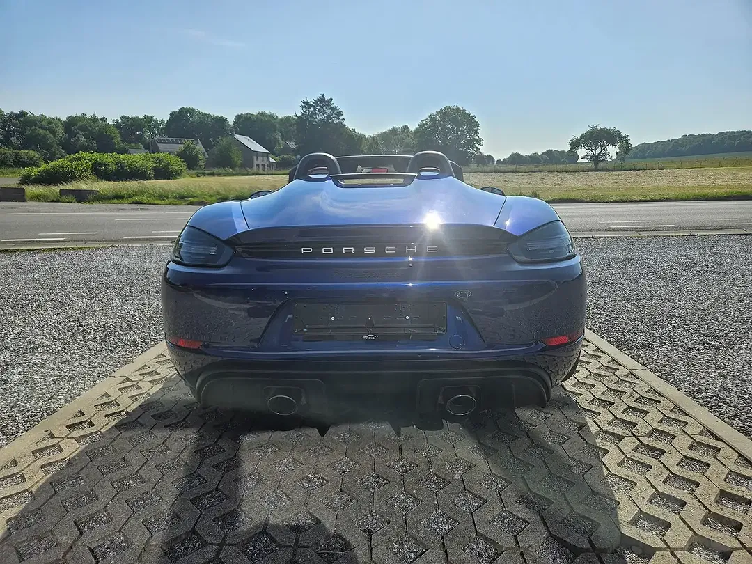 Porsche 718 Spyder PDK - Thumbnail 8