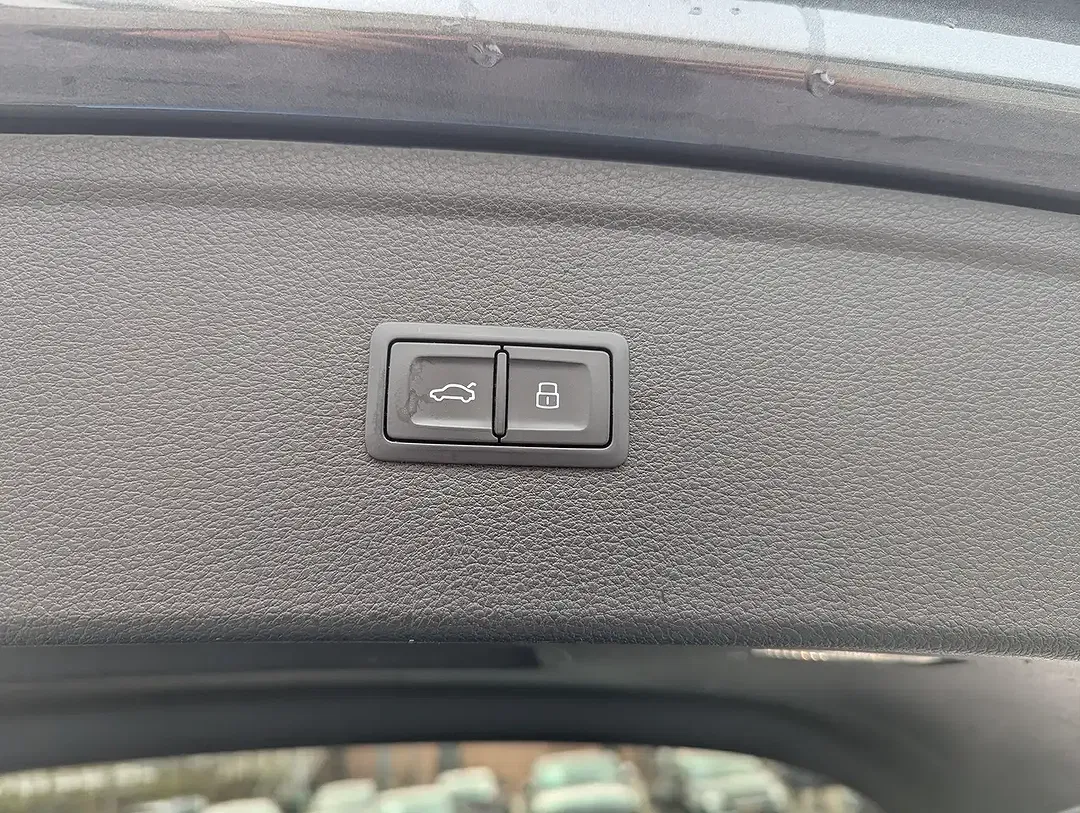 Audi Q5 55 PHEV TFSI e quattro S line - Thumbnail 9