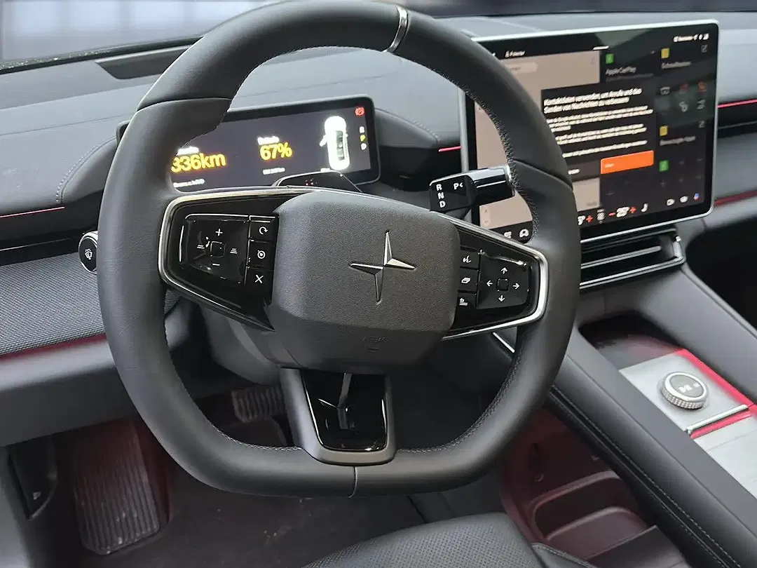 Polestar 4 - Thumbnail 10
