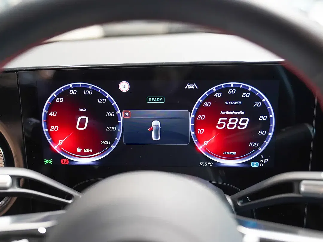 Mercedes-Benz CLA 250 AMG Line Night - Thumbnail 19