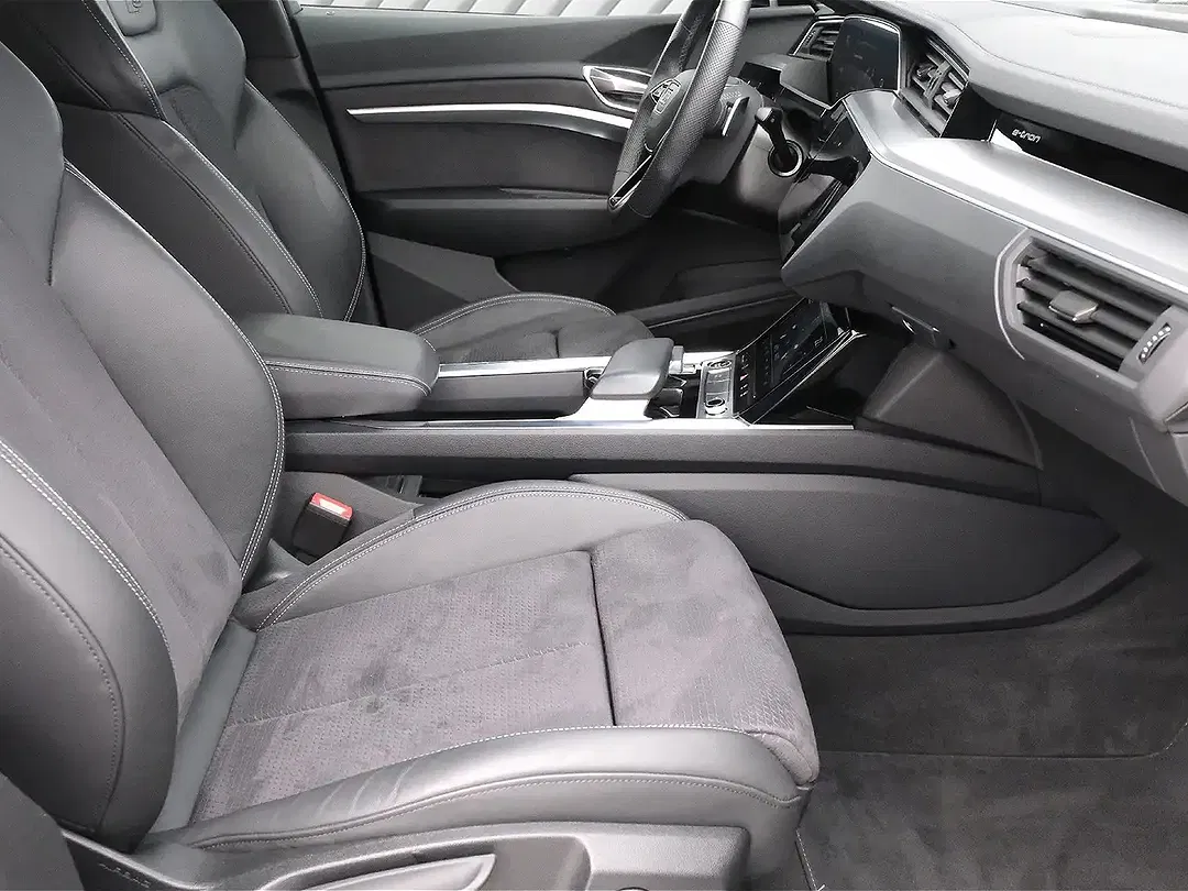 Audi Q8 50 e-tron quattro Sportback advanced - Thumbnail 12