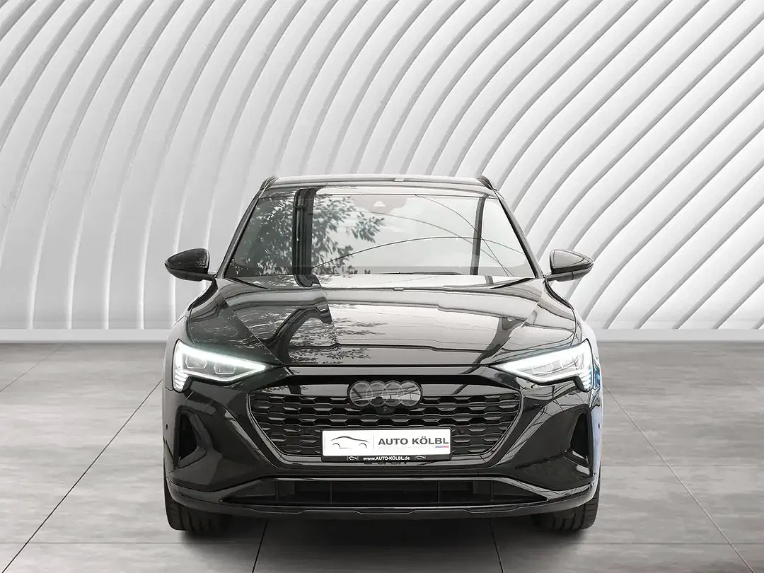 Audi Q8 50 e-tron quattro Sportback advanced - Thumbnail 3