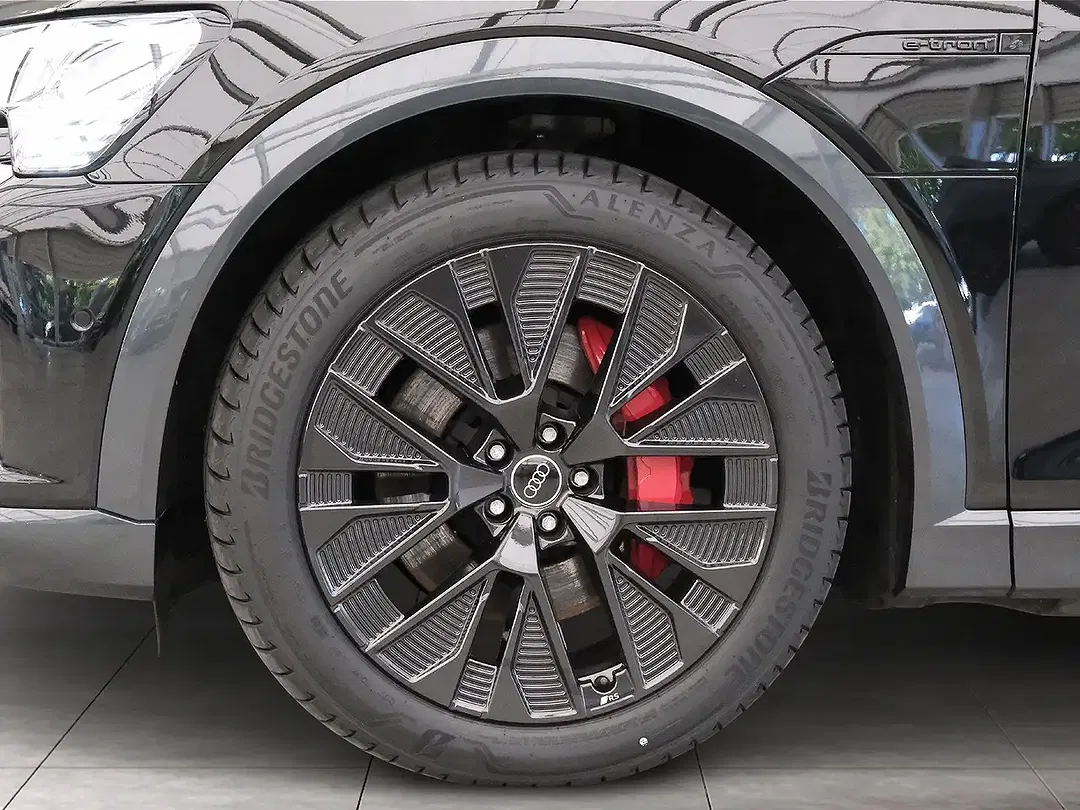 Audi Q8 50 e-tron quattro Sportback advanced - Thumbnail 8