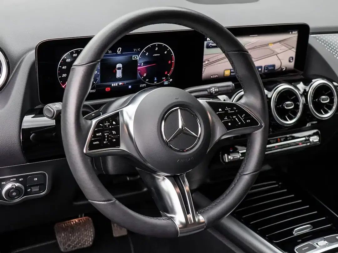 Mercedes-Benz GLA 200 Progressive Night - Thumbnail 9