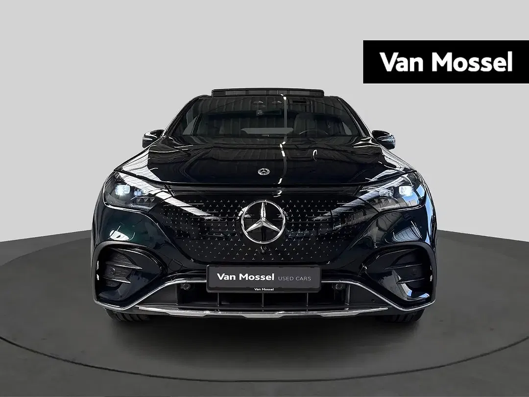 Mercedes-Benz EQE 300 Burmester AMG Line - Thumbnail 2