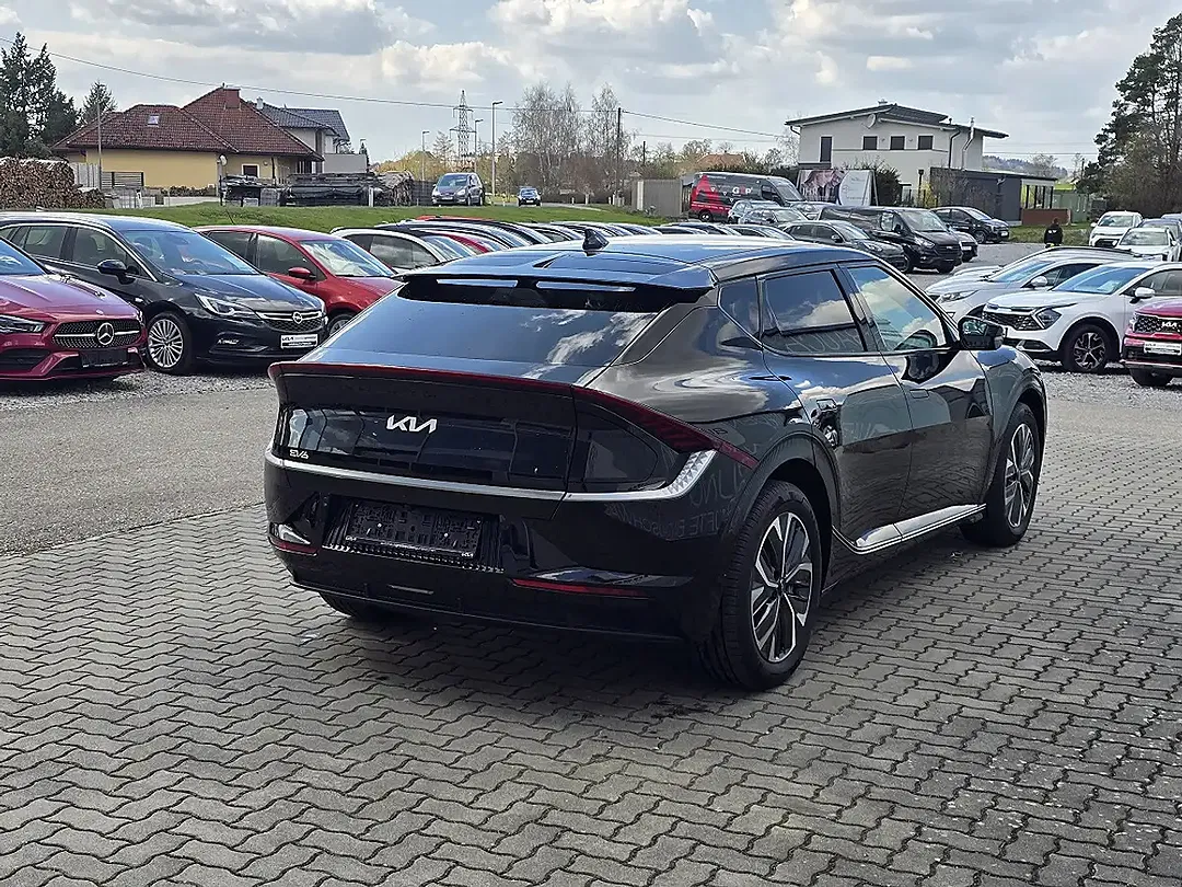 Kia EV6 Pro - Thumbnail 3