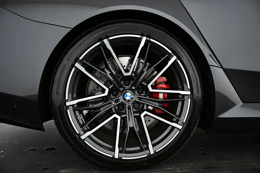 BMW M5 xDrive - foto 15