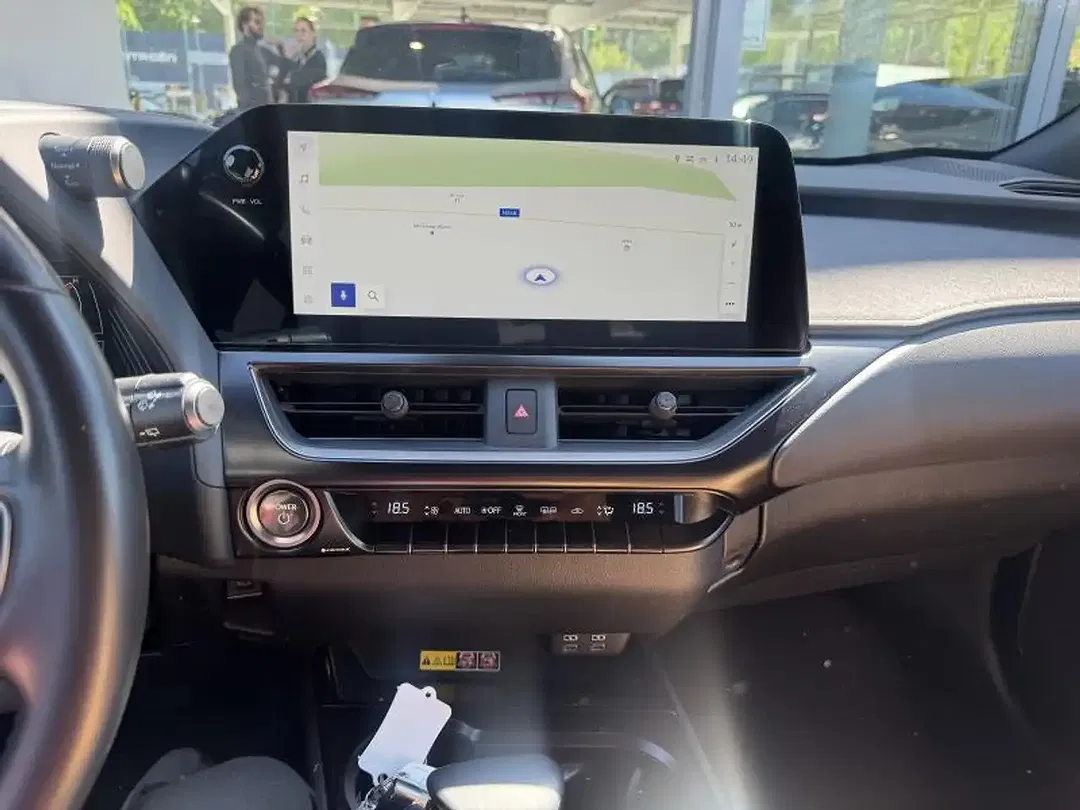 Lexus UX 250h 2.0 Executive - foto 15