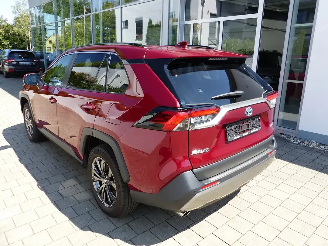 Toyota RAV 4 Hybrid - foto 2