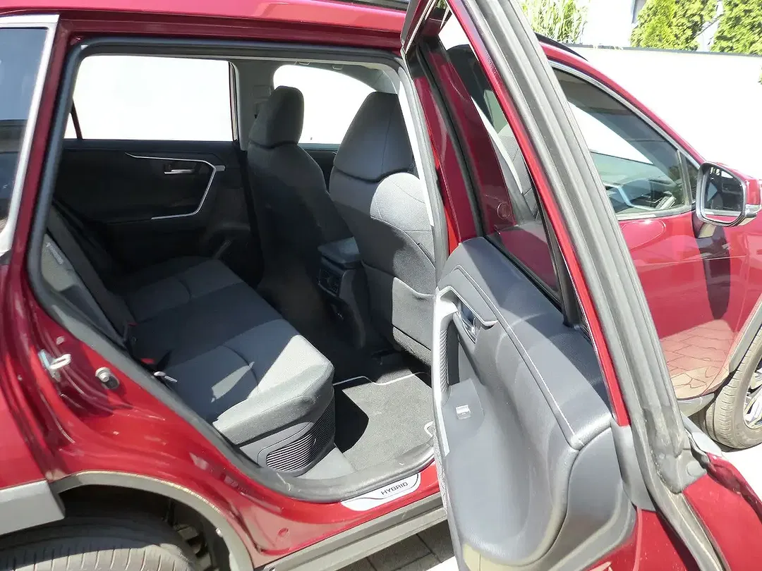 Toyota RAV 4 Hybrid - Thumbnail 7