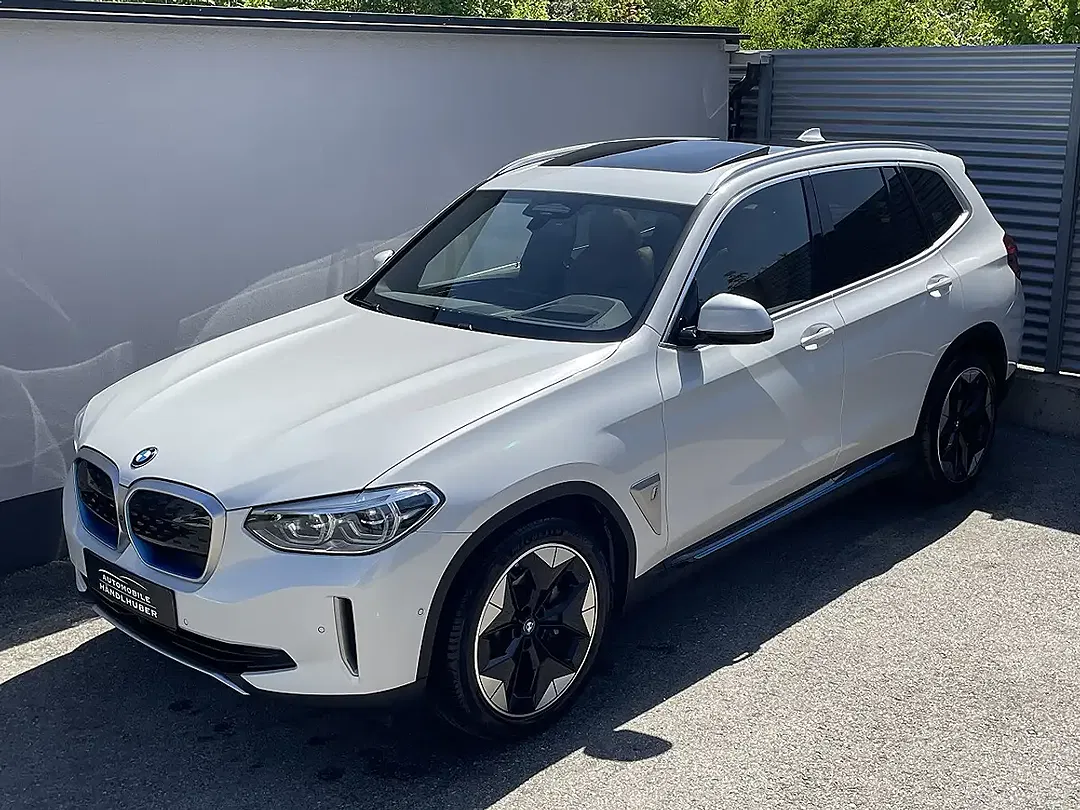 BMW iX3 - foto 2