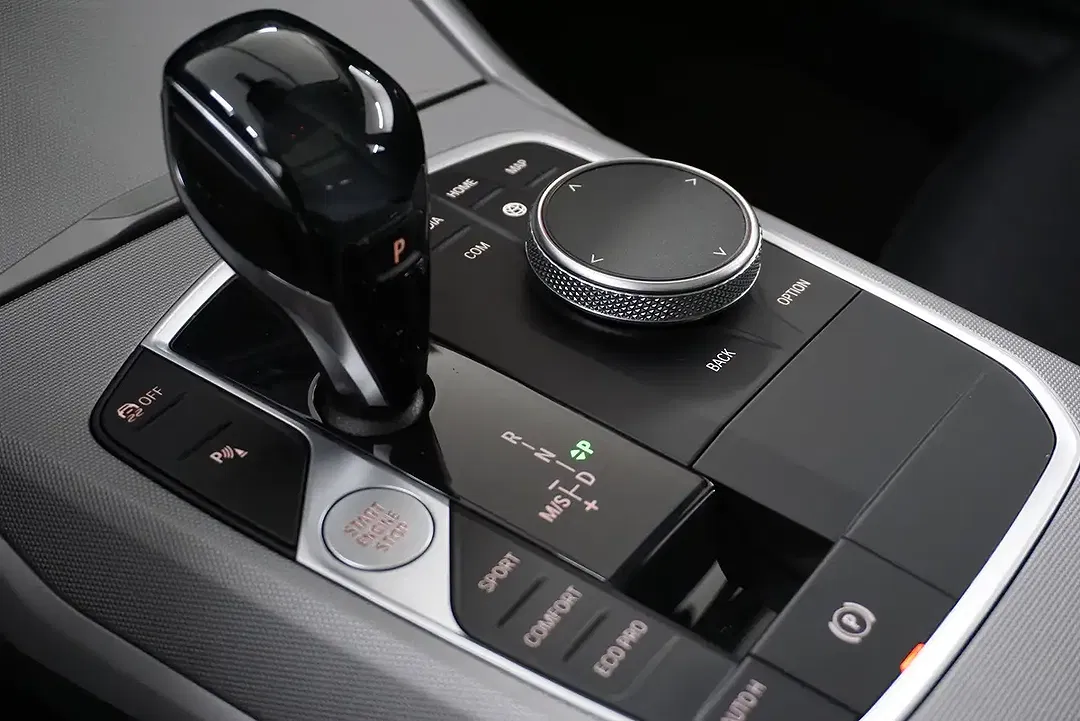 BMW 318 - Thumbnail 6