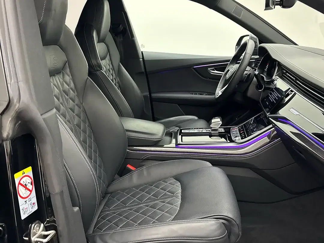 Audi SQ8 4.0 TFSI quattro competition plus - Thumbnail 9