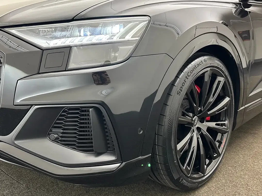 Audi SQ8 4.0 TFSI quattro competition plus - Thumbnail 5