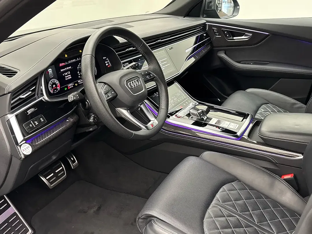Audi SQ8 4.0 TFSI quattro competition plus - Thumbnail 8