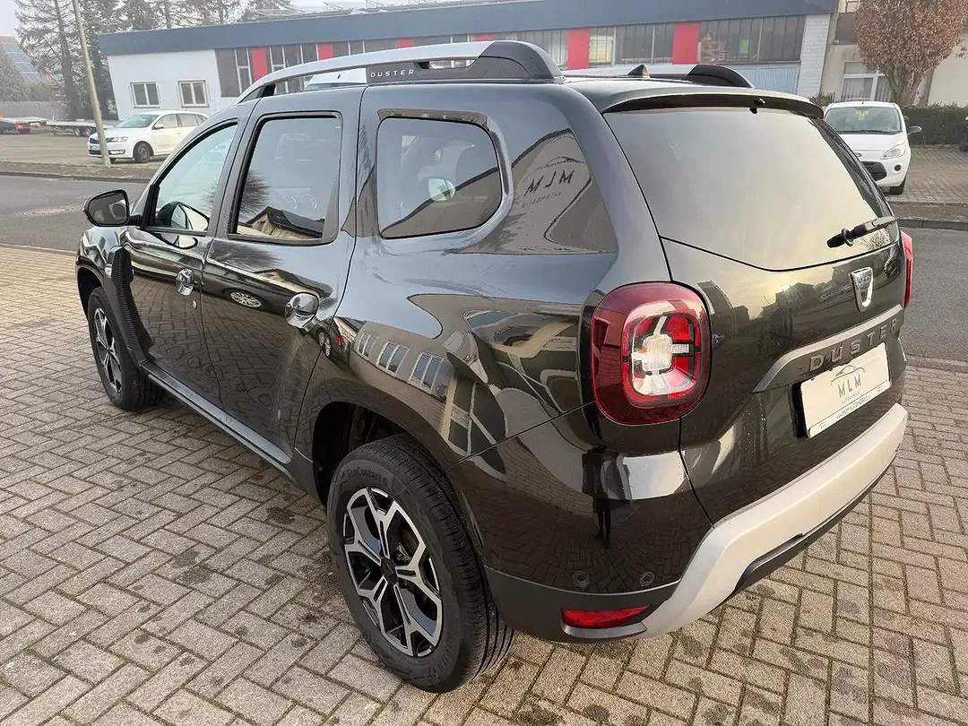 Dacia Duster Celebration - Thumbnail 12