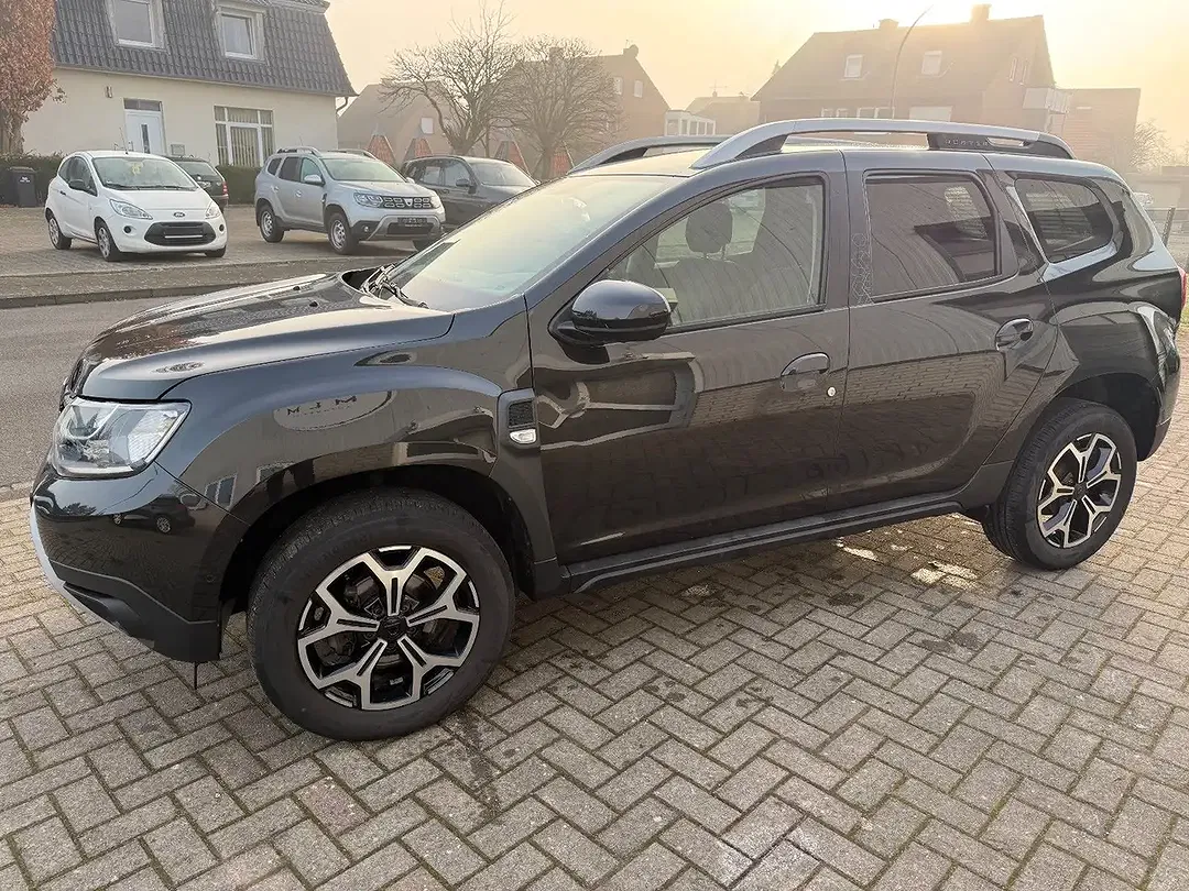 Dacia Duster Celebration - Thumbnail 14